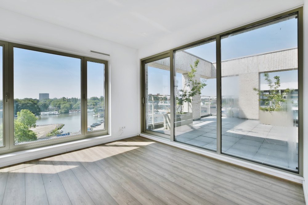 Tacoma Picture Window